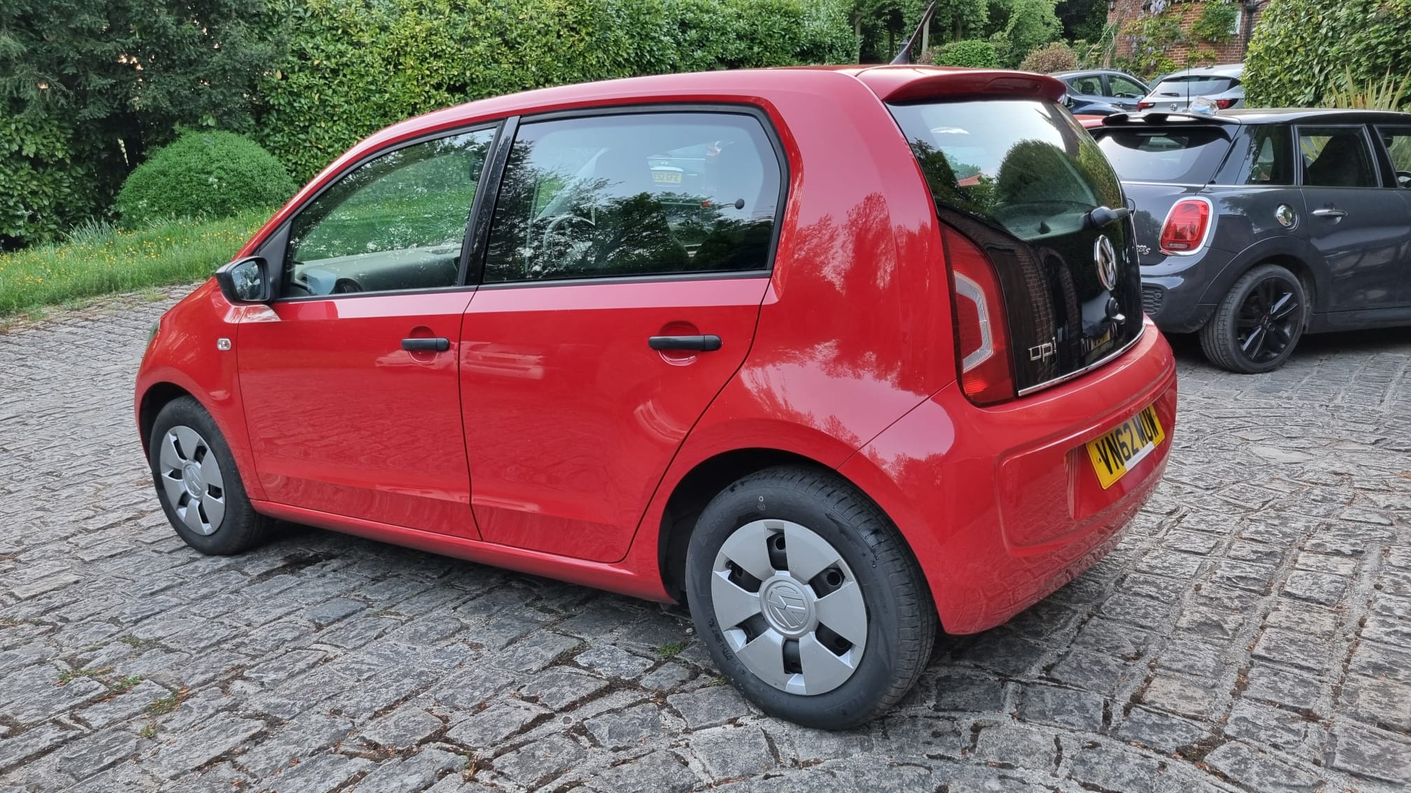 WhatsApp Image 2025-05-07 at 17.20.43 (2)