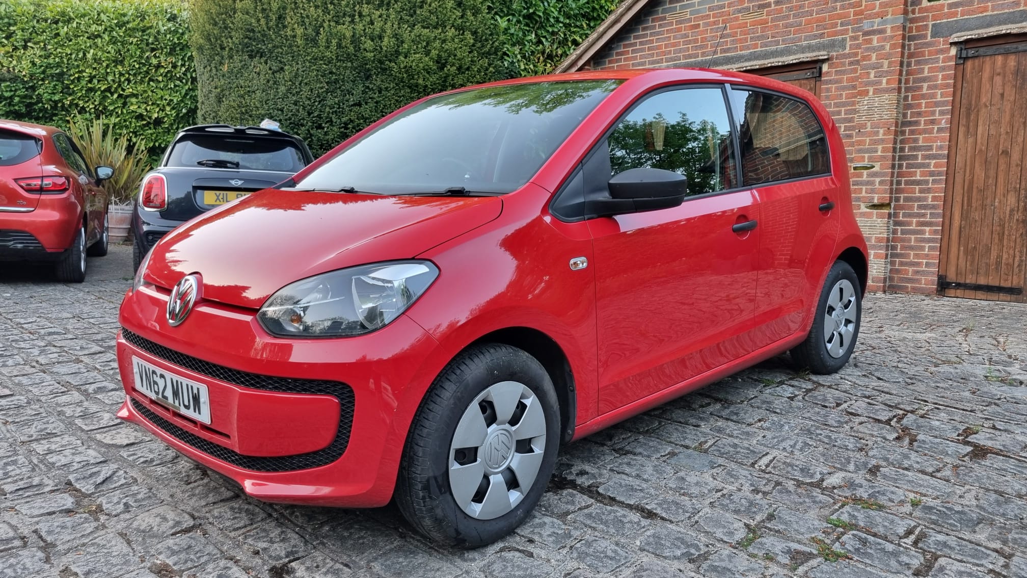 WhatsApp Image 2025-05-07 at 17.20.43 (4)