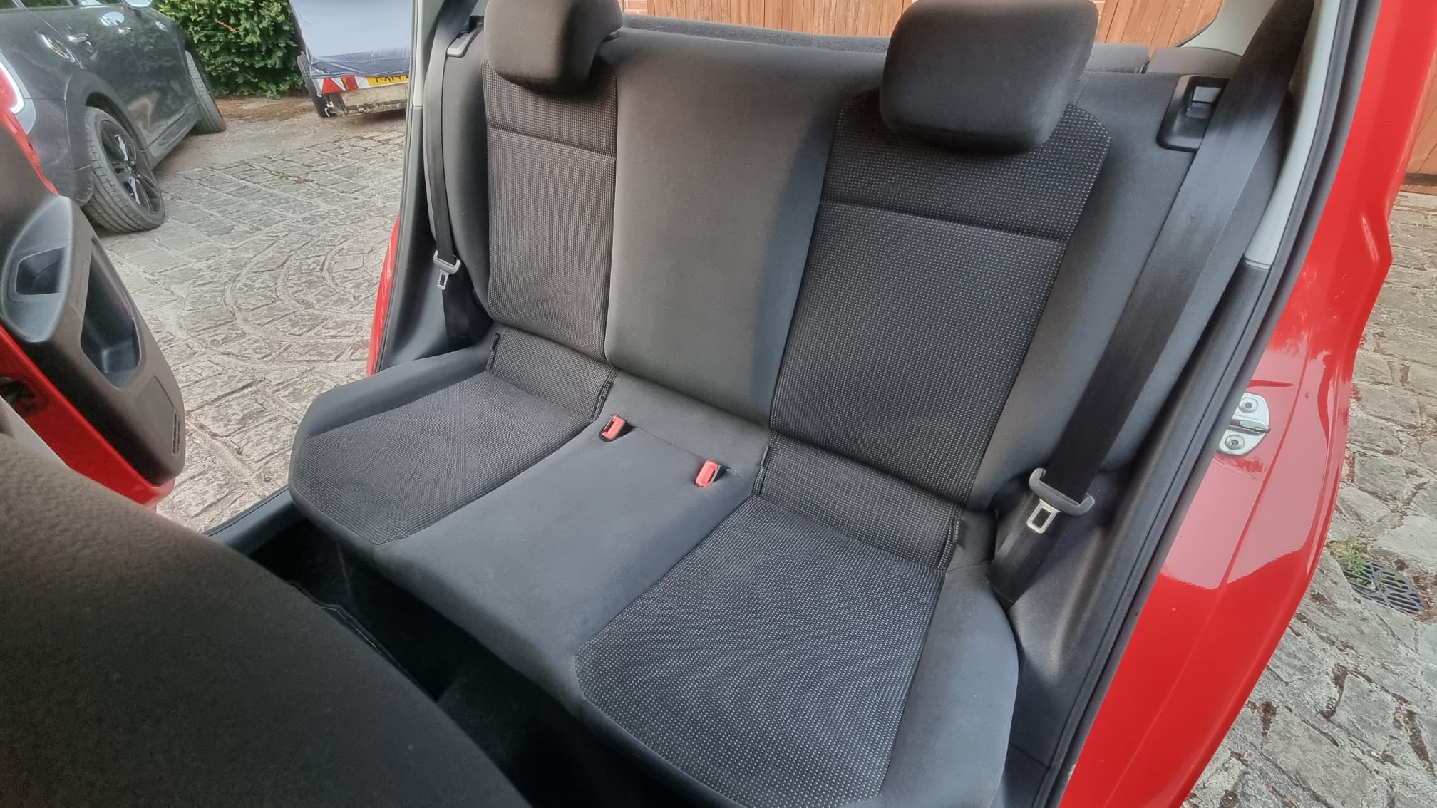 WhatsApp Image 2025-05-07 at 17.20.44 (6)