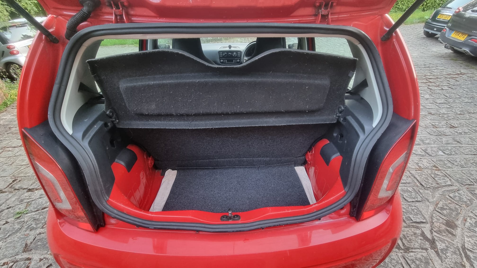 WhatsApp Image 2025-05-07 at 17.20.44 (7)